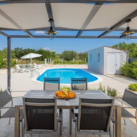 Loni Trogir With Pool 55 M2 - 3 E-bike Free Use Villa