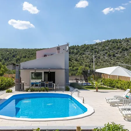 Loni Trogir With Pool 55 M2 - 3 E-bike Free Use Villa Marina