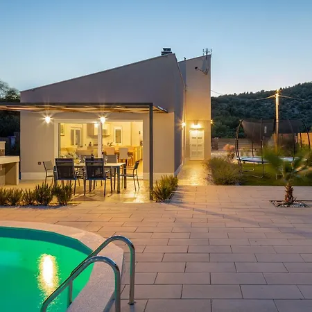 Loni Trogir With Pool 55 M2 - 3 E-bike Free Use Villa